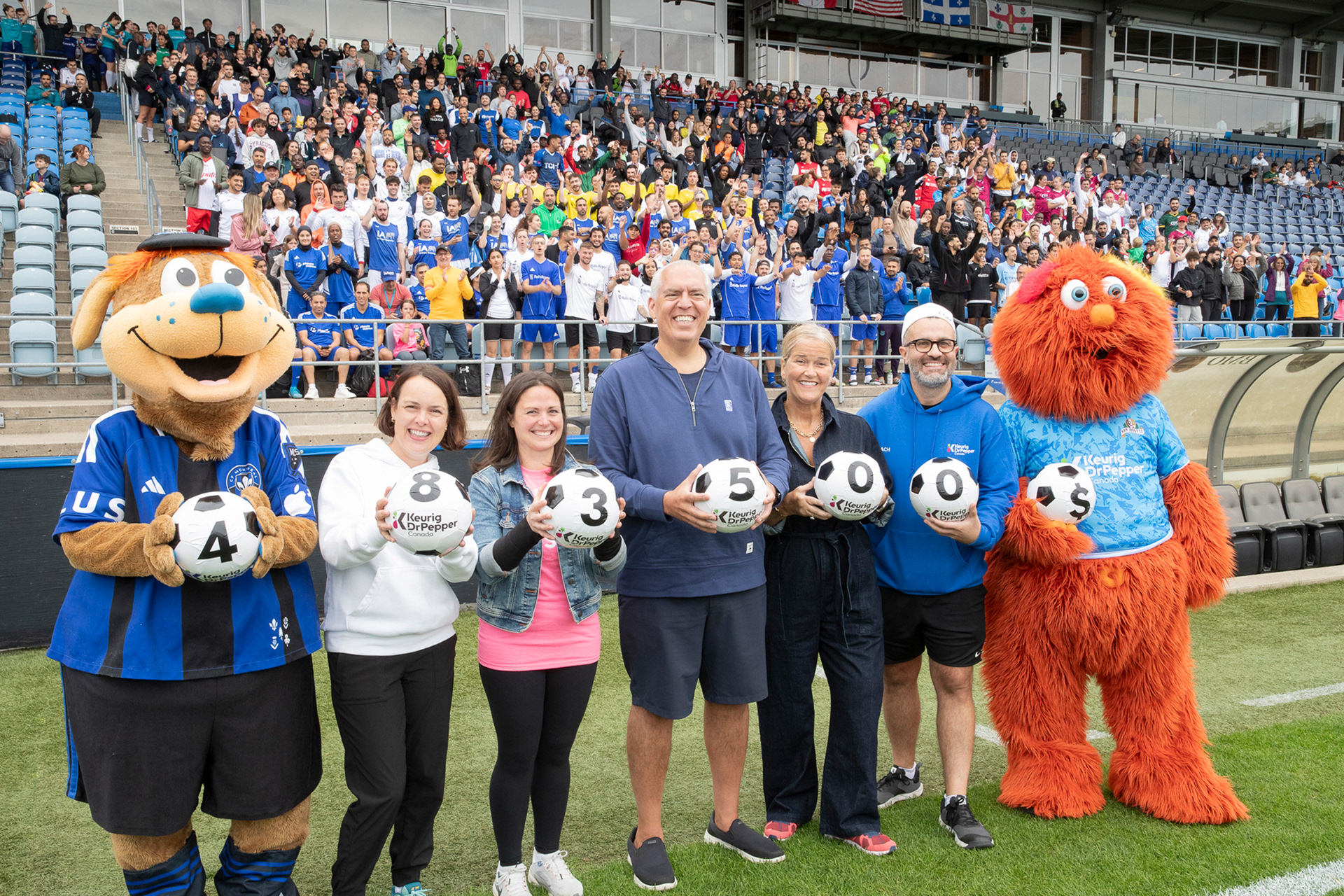 933e7021-6541-4723-803a-facc6c3cbb37_rw_1920